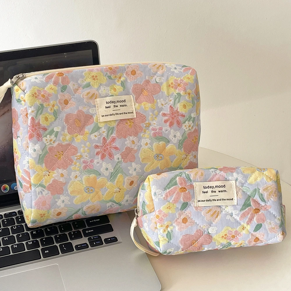 Großhandel Vintage Blume Frauen Handtasche geste ppte Tasche tragbare kosmetische Make-up Reise Oraginzer Reiß verschluss Taschen Mini-Tasche – Detail 2