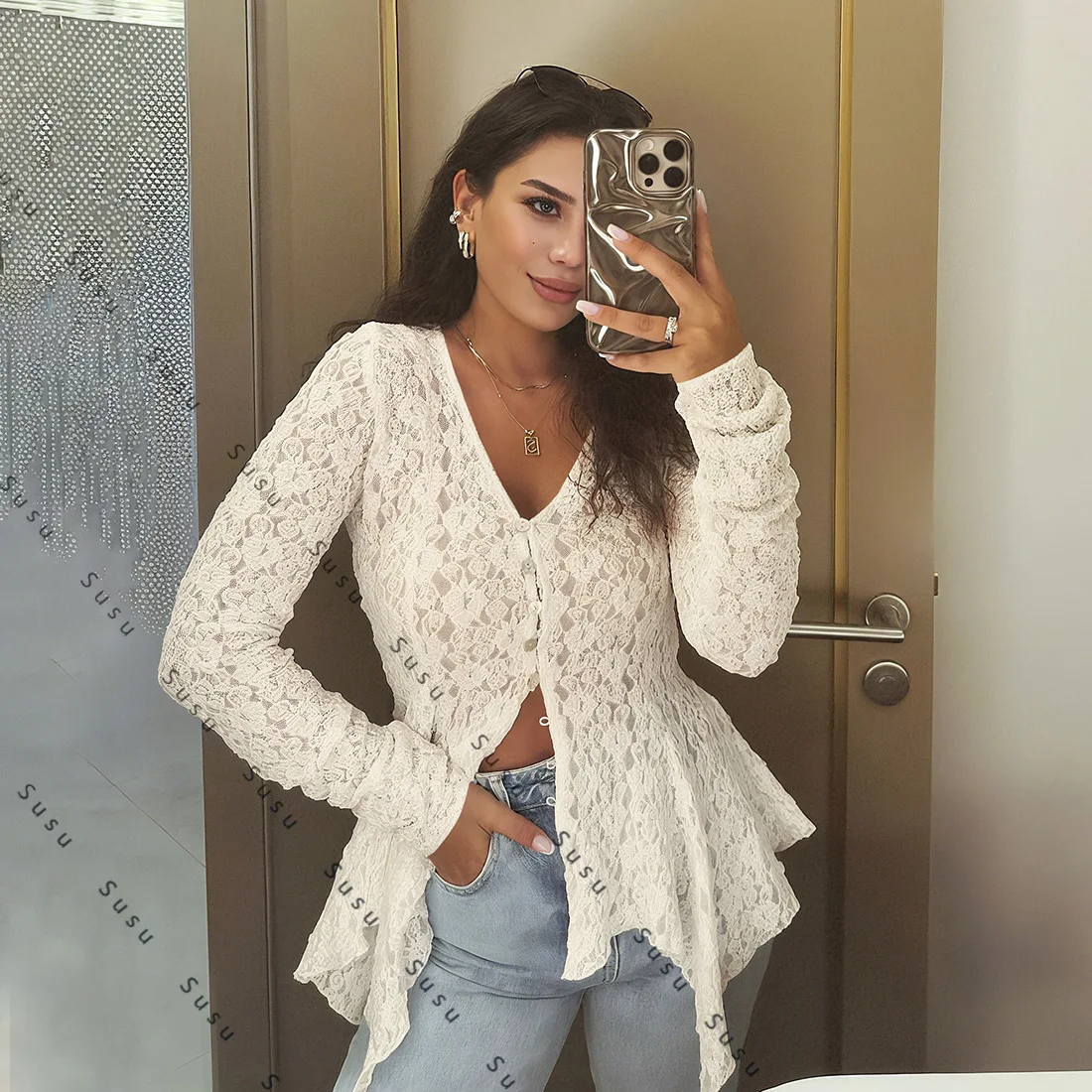 

2025 new European and American autumn women's clothing solid color sexy hollow irregular hem lace long-sleeved cardigan T-shirt