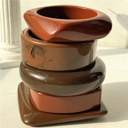 HUANZHI Vintage Red Brown Geometric Wide Resin Bracelet Irregular Chunky Charms Bangles Jewelry for Women New