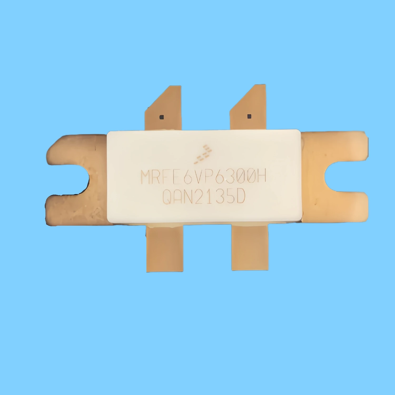 

MRFE6VP6300H LDMOS RF Power Transistor - High Gain Amplifier for 300W / 350W FM Broadcast Transmitters