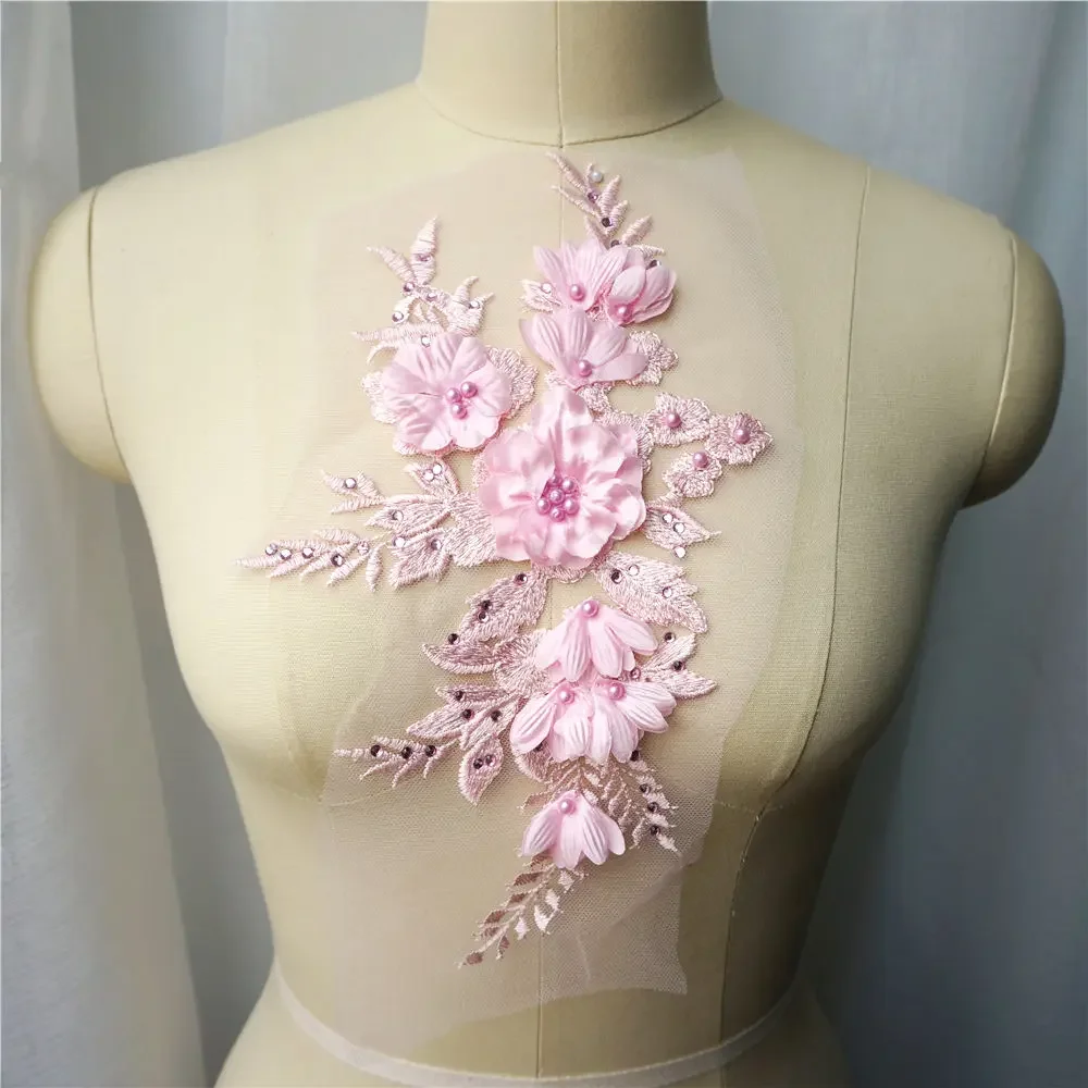 ウェディングドレスの装飾のための刺繍された生地、3Dフラワービーズ、ラインストーンのアップリケ、メッシュ縫製パッチ、DIYドレス、白、青、赤