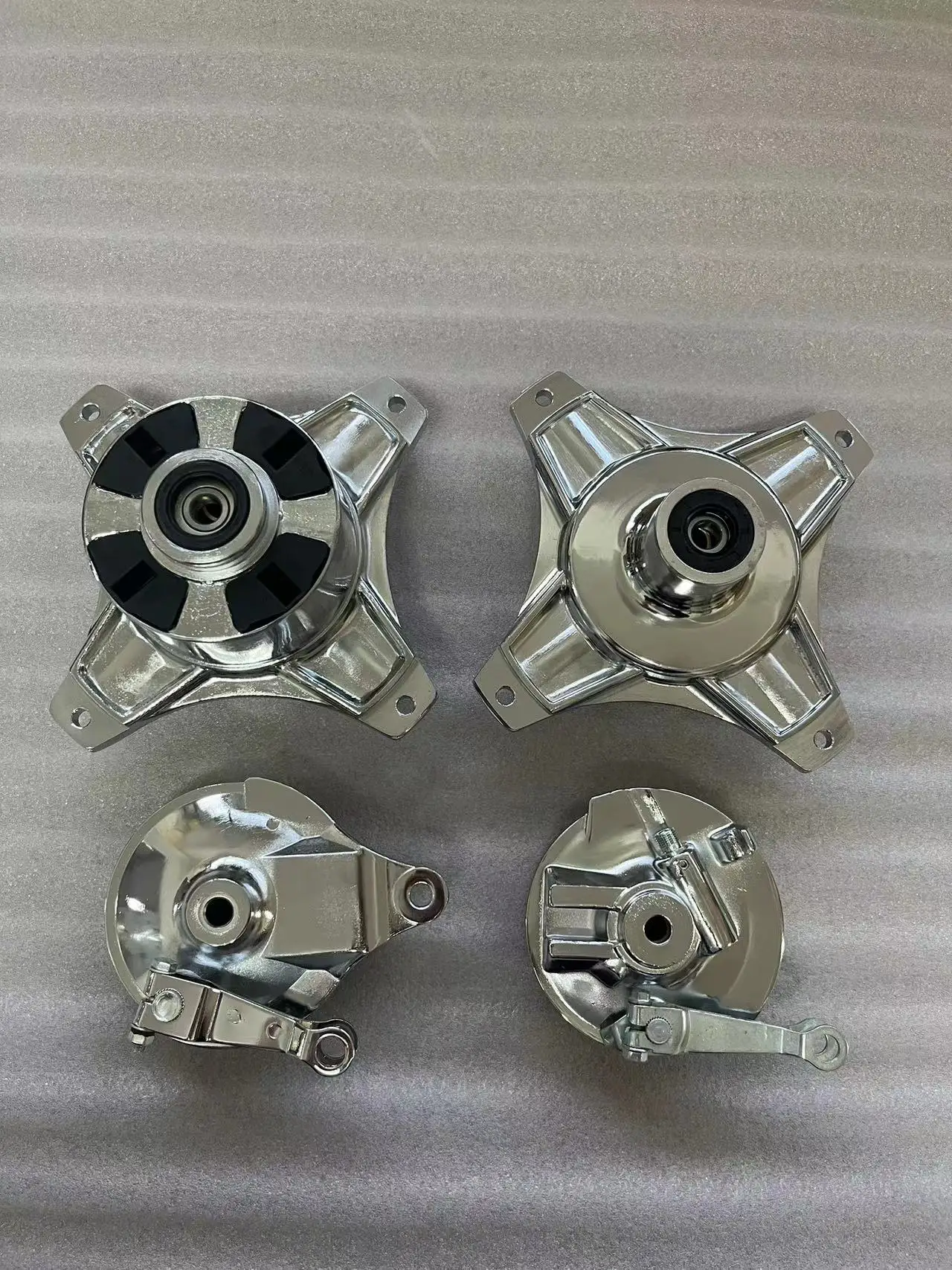 DAX CT70 chrome front and rear drum hub with side cover