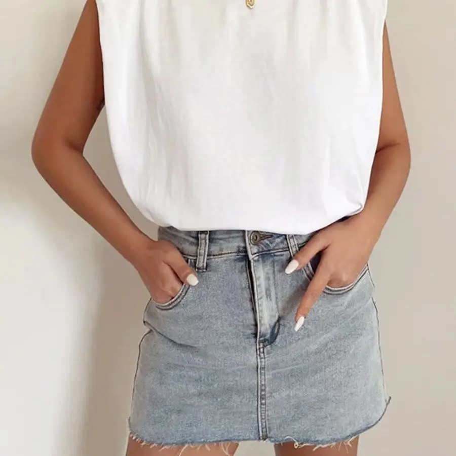 กระโปรงยีนส์กอดร่างกายอเนกประสงค์สําหรับผู้หญิงฤดูร้อนใหม่เอวสูงกระชับกระโปรงทรงเอกระโปรงสาวร้อนไม่มีเลกกิ้ง