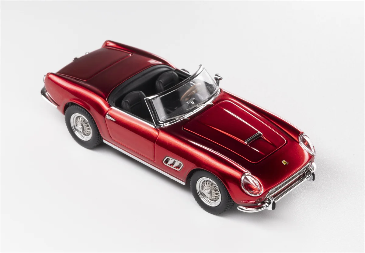 金属製の車のコンバーチブルSWB,gfcc 1:64 1960 250gt,特別版,モデルコレクション,趣味のおもちゃ