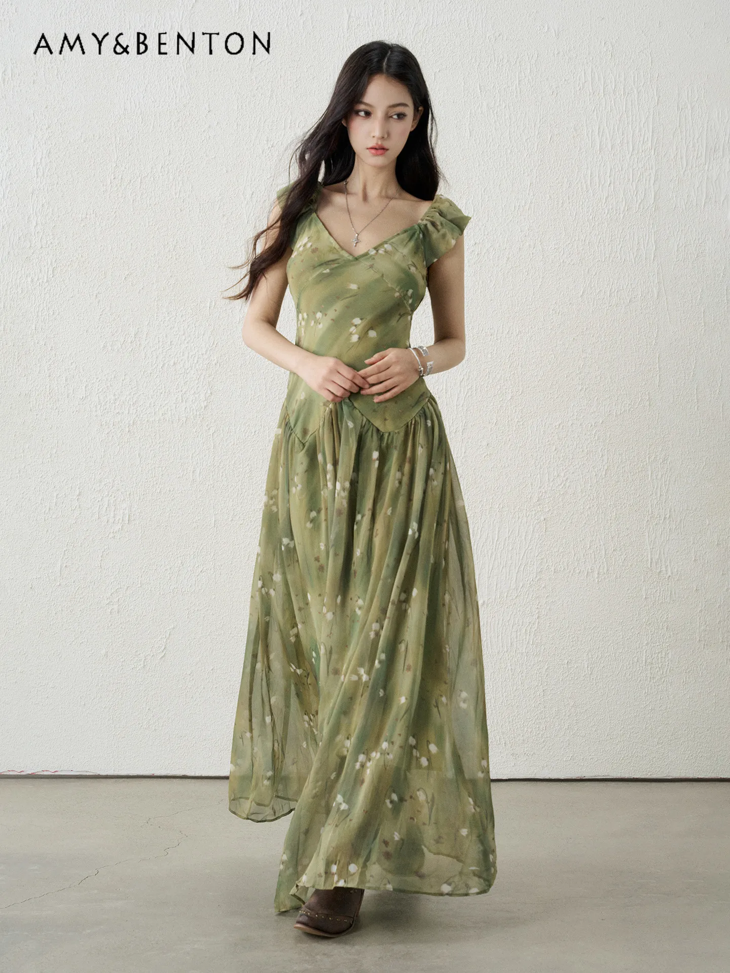 

Summer New French Vacation Green Floral Print V Neck Slim Chiffon Slip Maxi Dress for Women Elegant Flowy Beach Party Dress