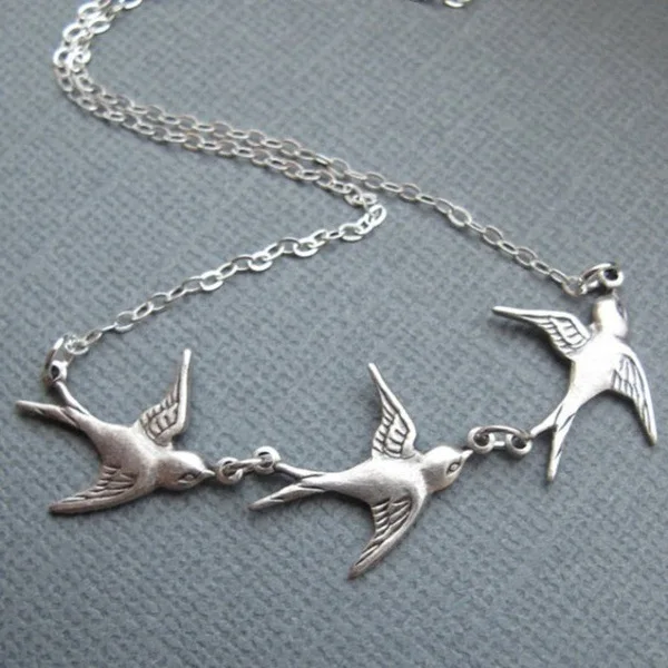 3 Sparrow Birds Pendant Necklace Vintage Alloy Cute Creative Animal Jewelry Women Daily Casual Elegant Gift Durable High Quality