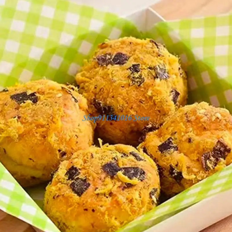 User friendly Sandwich Paper 200 Count Oilproof Baking Sheets 22cm Square Design 4 Color Option