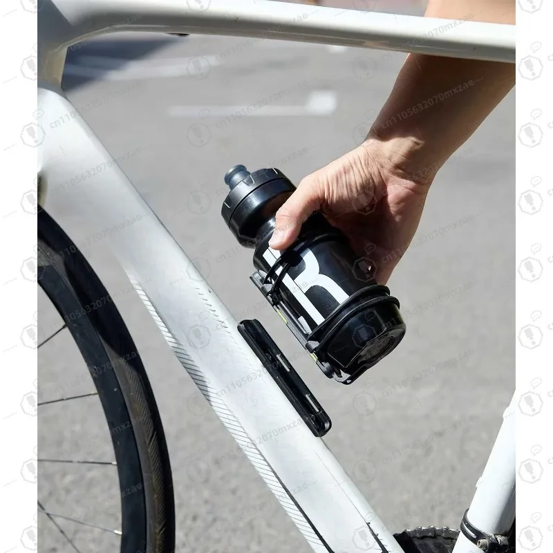 العالمي الإفراج السريع دراجة زجاجة ماء حامل أداة الحقيبة جبل المغناطيسي زجاجة ماء قفص المضادة للانزلاق دراجة زجاجة جبل #2