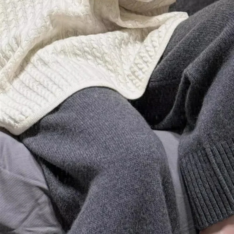 กางเกงขายาวถักไหมพรมสีเทาแบบใหม่ประจำปี 2025 สำหรับผู้หญิง แฟชั่นจีน ผ้าแคชเมียร์ ทรงตรง หลวม สีพื้น ความยาวระดับข้อเท้า