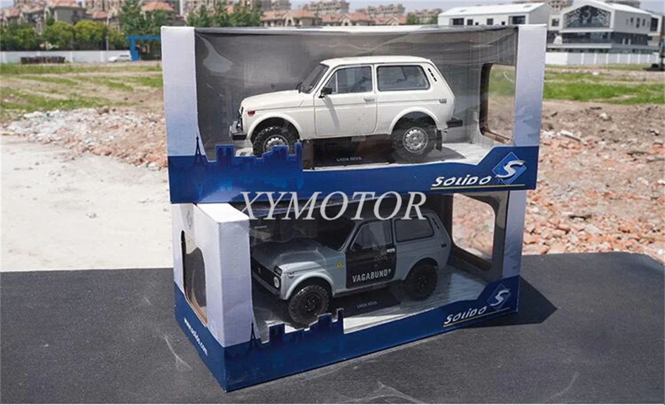 1/18 For Solidos LADA NIVA SUV Jeep Metal Diecast Model Car Toys Gifts Hobby Display Gray/White Ornaments Collection