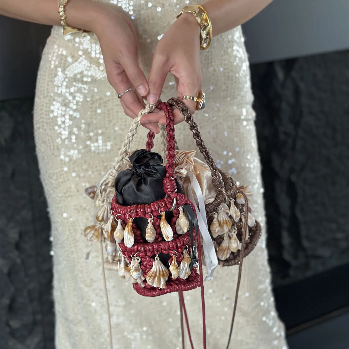 Spring Summer New Shell Tassel Mini Handbag French Casual Fashion Vacation Style Women's Handmade Woven Crossbody Bucket Bags - view 2