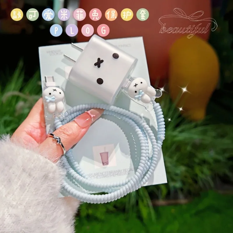 

New Kawaii Miffy Rabbit Charging Protective Cover Suitable for IPhone 17 Pro Fast Charging 20W Data Cable Anti Break IPad