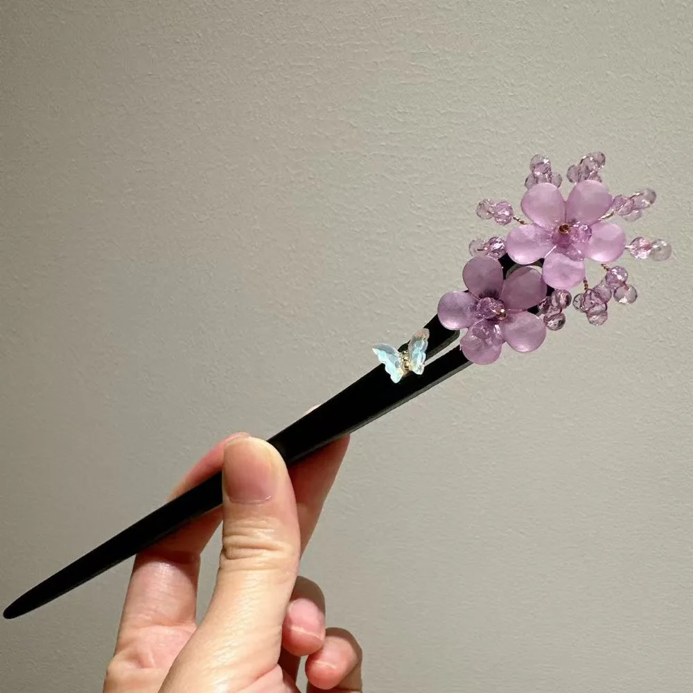 Retro Chinese Style Wood Hair Stick Floral Pattern Elegant Updos Hairpin Tassel Detail Charming Girls Hair Fork Wedding