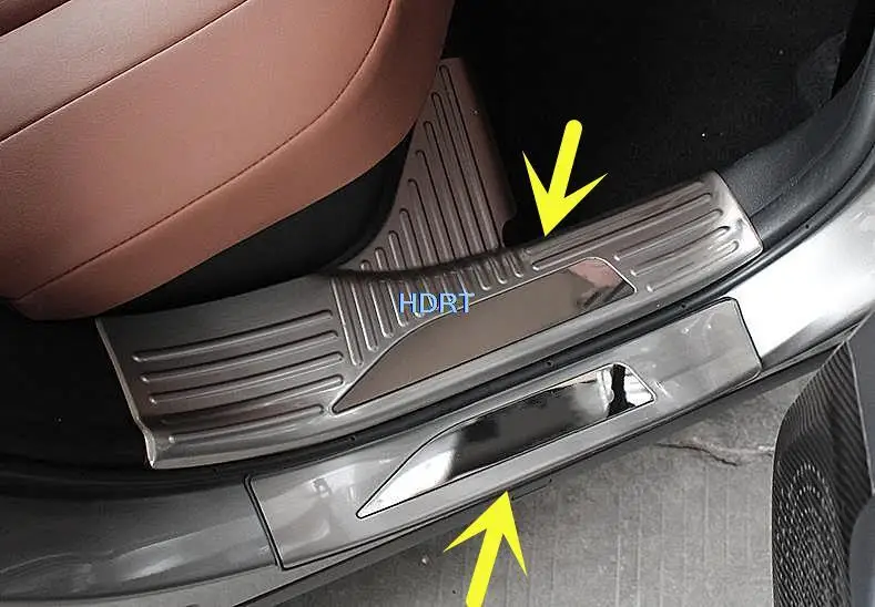 Rivestimento della protezione dei davanzali della protezione della piastra di protezione del davanzale della porta in acciaio inossidabile per Lexus UX UX200 UX250h 2019 2020 2021 accessori stile auto