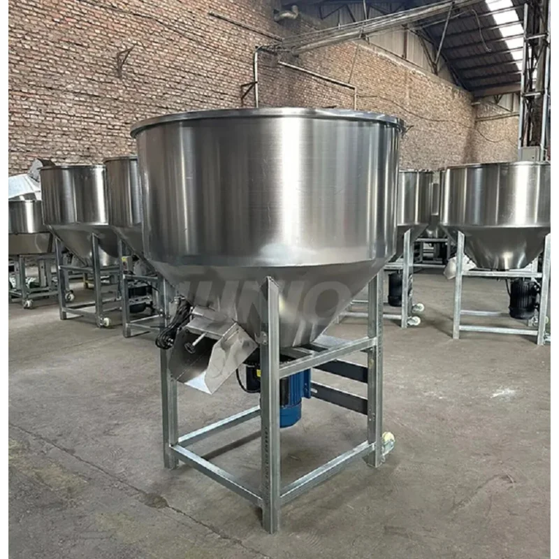 Hot Selling 50Kg Homemade Vertical Mixer Mixed Crushing Integrated Feed Processing Machinery
