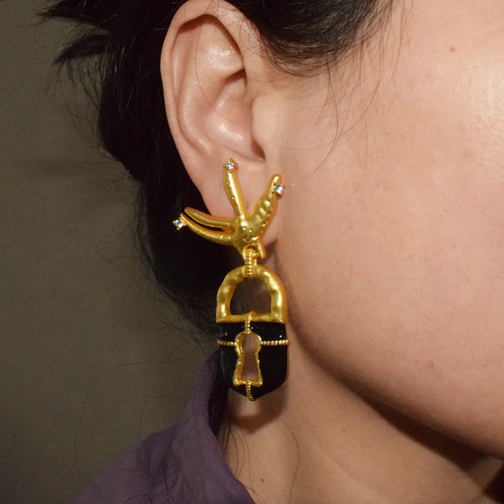 #15 Top Drop Earrings Picks for Every Budget