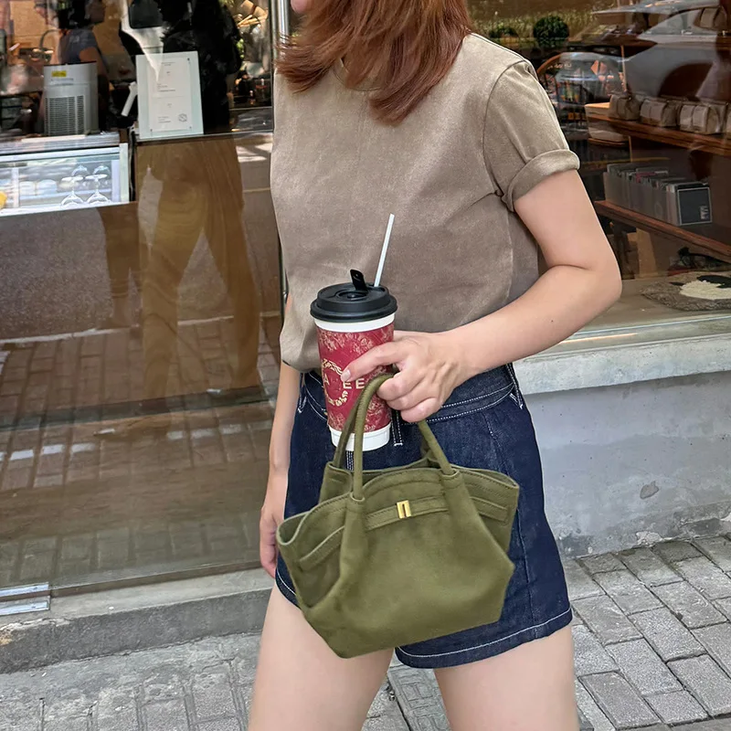 

Niche design autumn and winter new casual versatile frosted suede belt buckle portable bat shoulder bag armpit bag women's bag