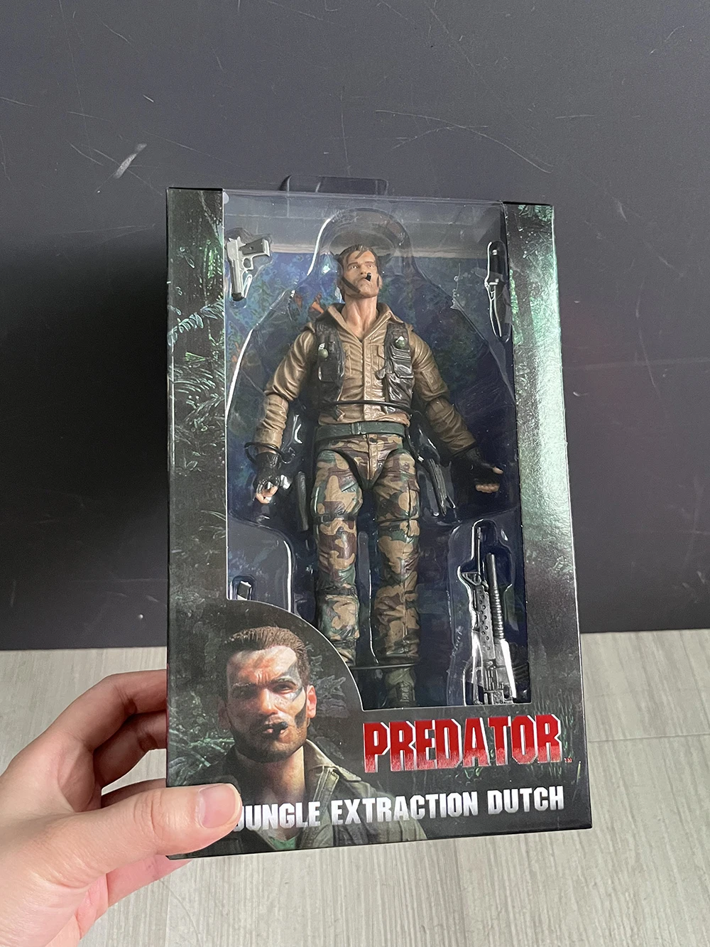 Neca Predator Jungle Extraction Dutch Action Figure Jungle Hunter