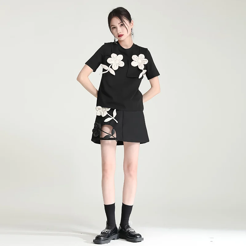 UMI MAO 2022 New Design Sense Stitching Flower Short-sleeved T-shirt Women's Summer Simple Niche Loose Round Neck Chic Top Femme