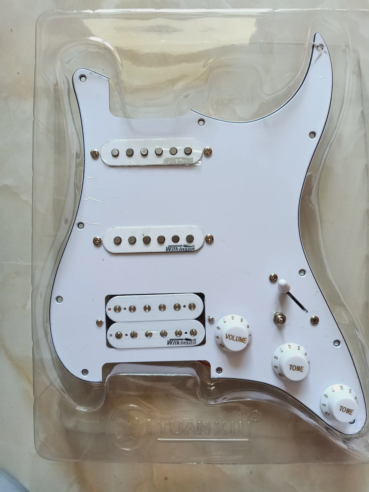 

SSH Loaded ST Guitar Pickguard Set Multifunction Switch White Wilkinson Alnico 5 Pickups 7 way Switch Guitar Parts