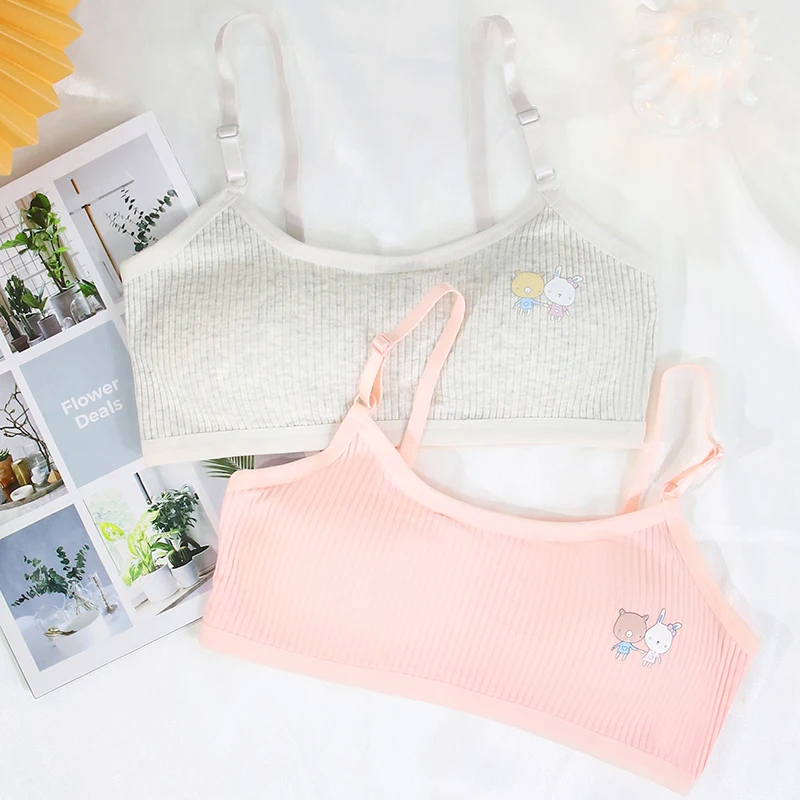 Underwear, female students, teenage middle and high school students, tank tops, developmental stage, strapless camisoles, bras,