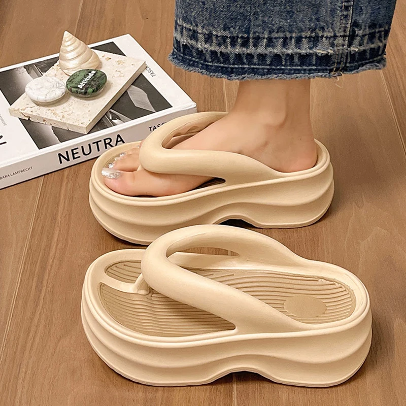 2024 Flip Flops Woman EVA Outdoor Platform Non-slip Flip Flops Simplicity Comfort Cloud Slippers Korean Beach House Shoes