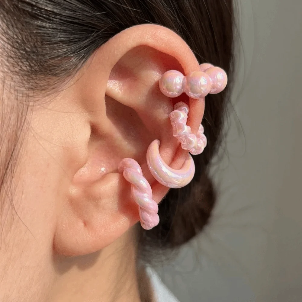 4Pcs/Set Fashion Transparent C-ring Threadless Ear Cuffs Star Heart Clip On Earrings Resin Colorful Ear Bone Clips Set Women
