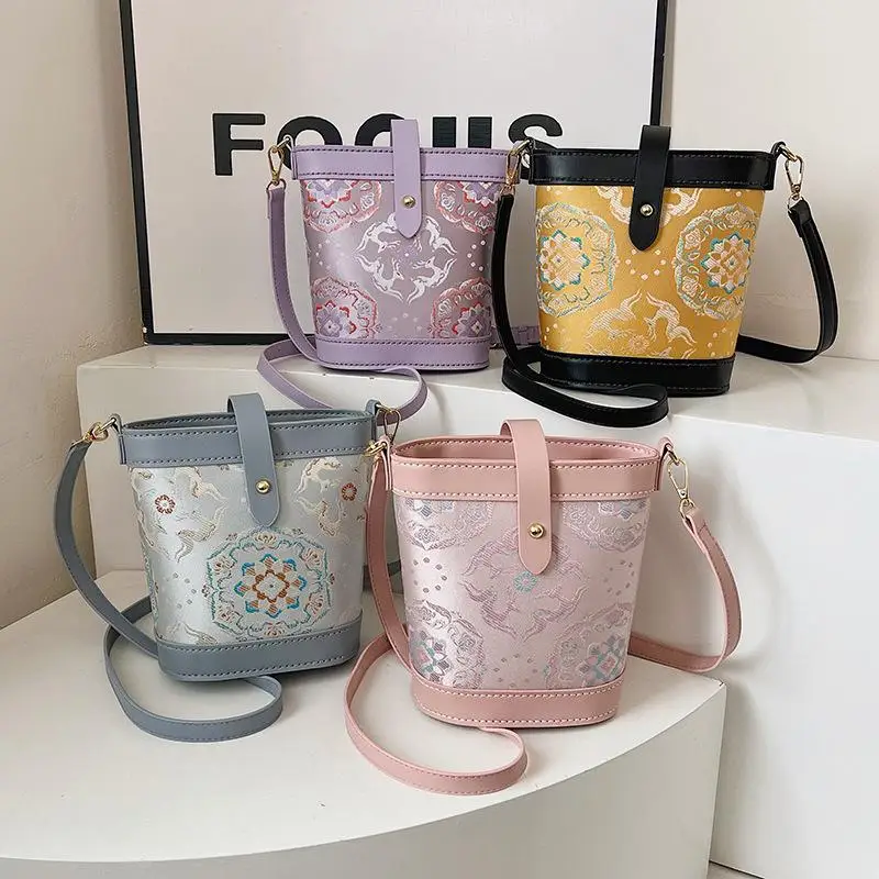 DIY Knitted Bag - Pink Vintage Pattern Shoulder Bag With Slanted Strap, PU Leather Silk Scarf Bucket Bag - view 4