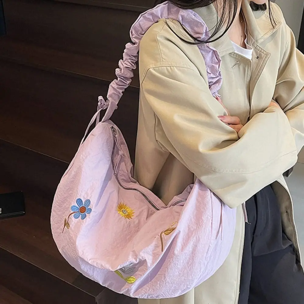 

Korean Style Nylon Dumpling Bag Lightweight Drawstring Flower Embroidery Tote Bag Handbag Solid Color Oxford Cloth Shoulder Bag