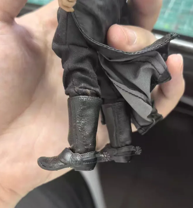 نموذج أحذية رعاة البقر بمقياس 1/12 لـ 6 بوصة Nota #4