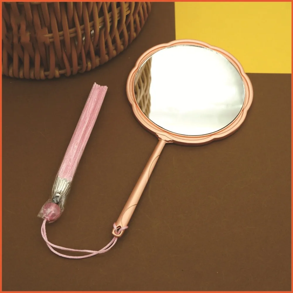 

Portable Vintage Chinese Style Mirror 3D Flower Exquisite Handle Makeup Mirror Tassel Makeup Tool Round Vanity Mirror Gift