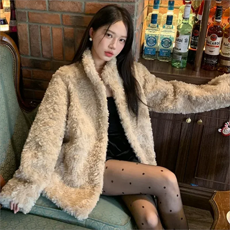 Autumn and winter new women's clothing high-end stand collar artificial fur imitation lamb plush coat jacket