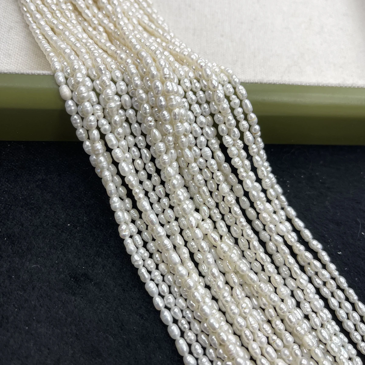 

White Threaded Rice Natural Freshwater 2.8-3.2mm Pearl Bead for Jewelry Making DIY Necklace Earrings Bracelet Accessory Women