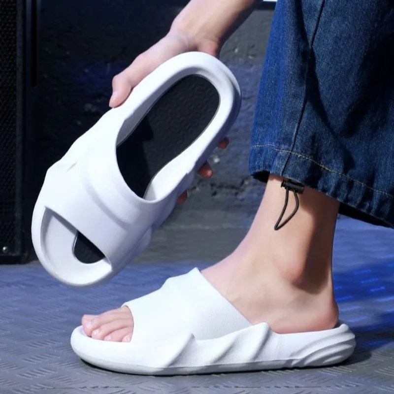 Men Summer Slippers Outdoor Indoor Non Slip Thick Sole Slides Bathroom Sandals Casual Beach Open Toe Comfortable Male Shoes