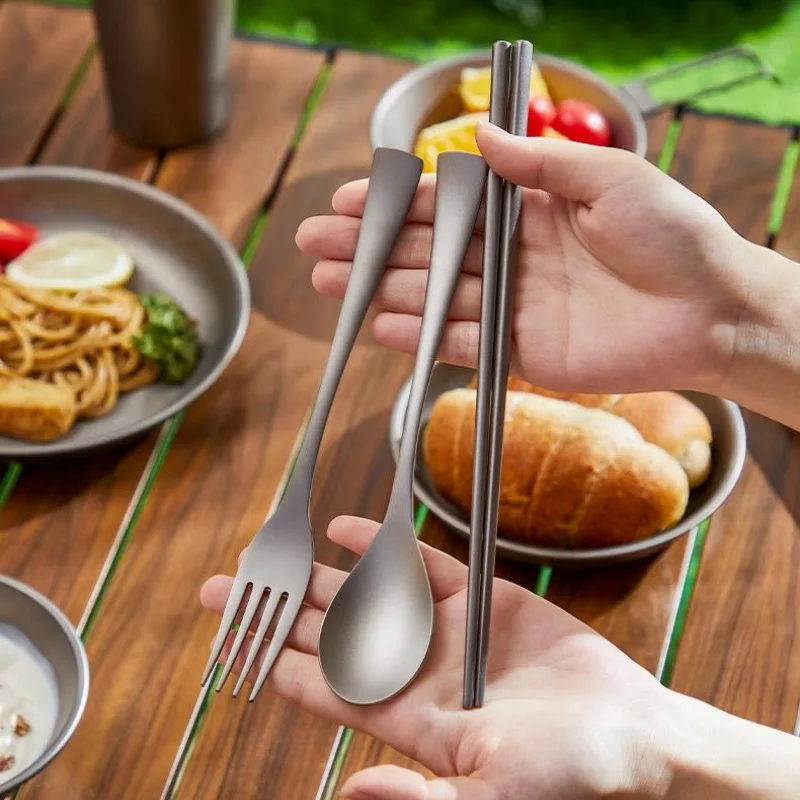 Ultra-Light Pure Titanium Outdoor Dining Set Cam Spoon Fork Chopstis Kit Picnic Travel Camp Tee-Piece Set