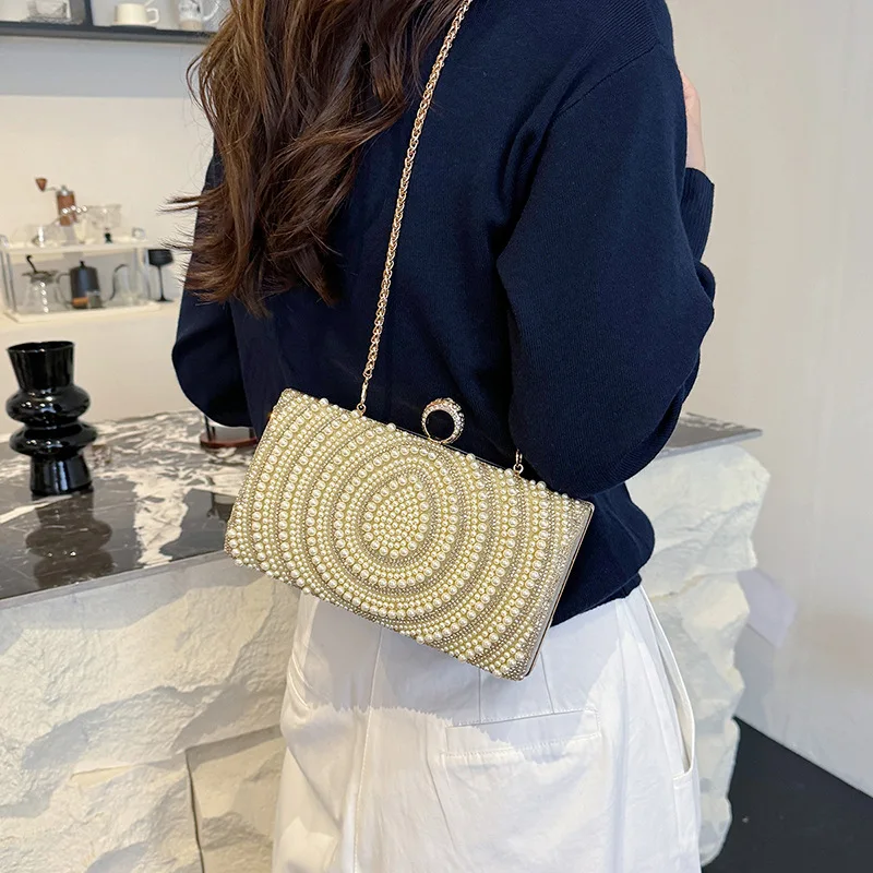 

Вечерний клатч в дизайнерском стиле ​ ​ Новинка 2024 года, сумка через плечо с жемчугом и стразами, элегантная сумка через плечо, свадебная вечеринка, ужин