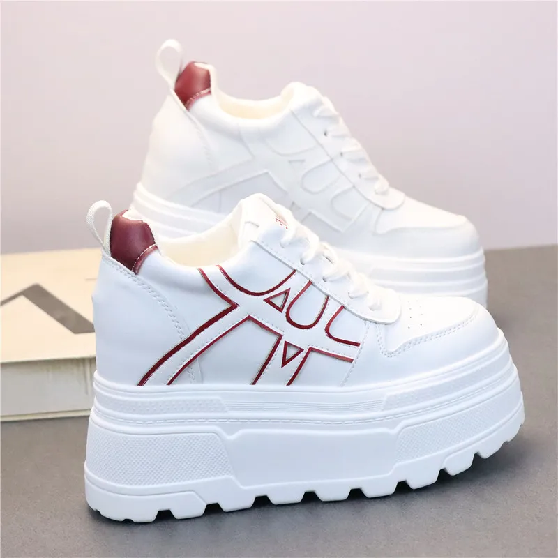 أحذية رياضية بيضاء بنعل سميك لزيادة الارتفاع 12 سم - أحذية مريحة بكعب مخفي للنساء للخريف/الشتاء رياضية عالية الجودة للنساء الصغيرات