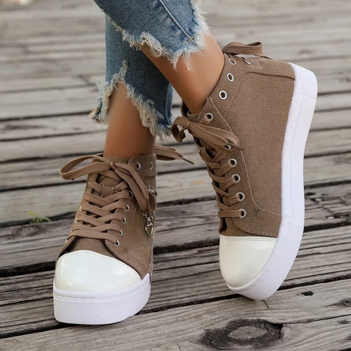 Women's flat shoes New Fashion Tennis Canvas Ladies Casual Shoes High Top Woman Sneakers Lace Up Platform Shoes Breathable