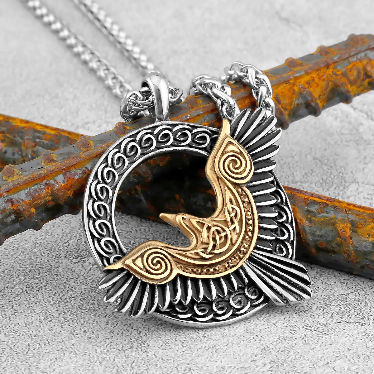Nordic Mythology Eagle Stainless Steel Necklace Men's Viking Never Fade Slavic Retro Amulet Pendant Necklace Jewelry Accessories