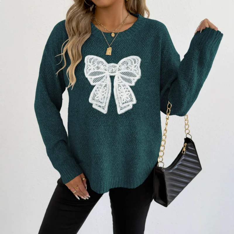 

New Autumn and Winter Round Neck Pullover Bottoming Shirt Embroidered Lace Stitching Woven Sweater