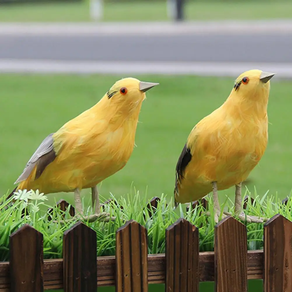 Decorative Compact Simulation Oriole Bird Sculpture Statue Photography Prop for Living Room