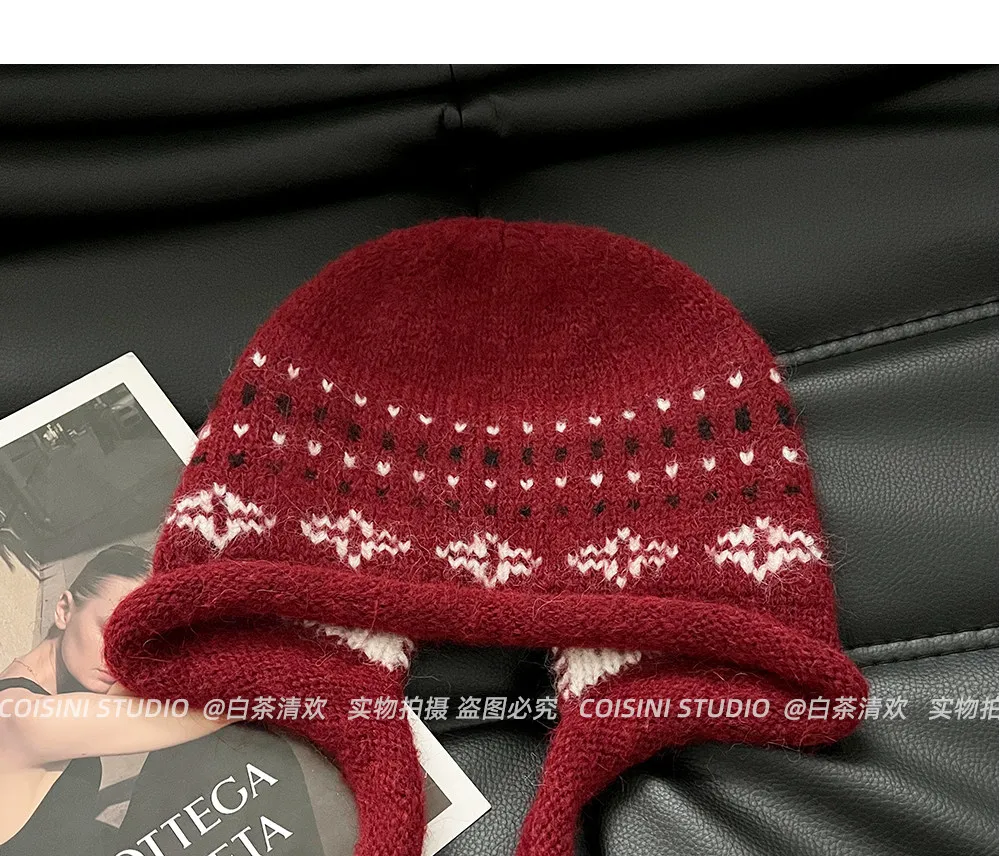 Damen Retro Fair Isle Jacquard Strickmütze mit Ohrenklappen, weiche, flauschige, warme Wintermütze mit langen Bindebändern, Vintage-Muster-Kopfbedeckung – Detail 7