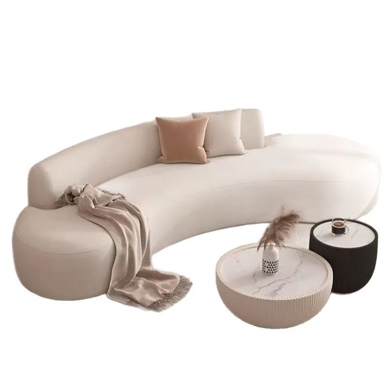 

Полный комплект мебели в скандинавском стиле: диваны и журнальные столики для гостиничных лобби, офисов, зон отдыха или приемных.