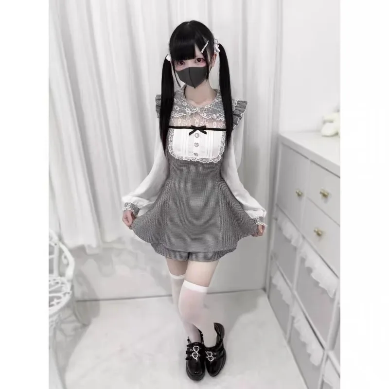 

Милая девушка, кружевная лоскутная кукла с короткими рукавами, юбка и шорты, комплект, летнее новое платье серии Landmine Lolita, женские комплекты из двух предметов