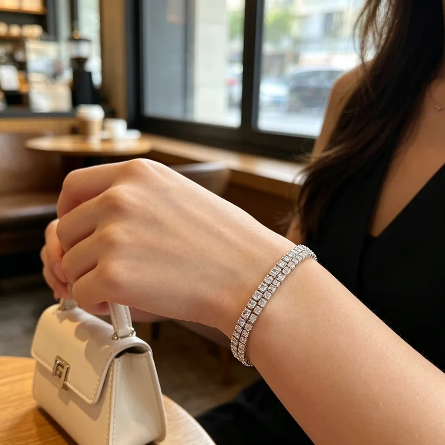 ホリデーギフトテニスブレスレット、キラキラ光る調節可能なボロ - Eve Jewelry & Watches Distribuidor Oficial Rolex Buenos Aires のレビューと価格