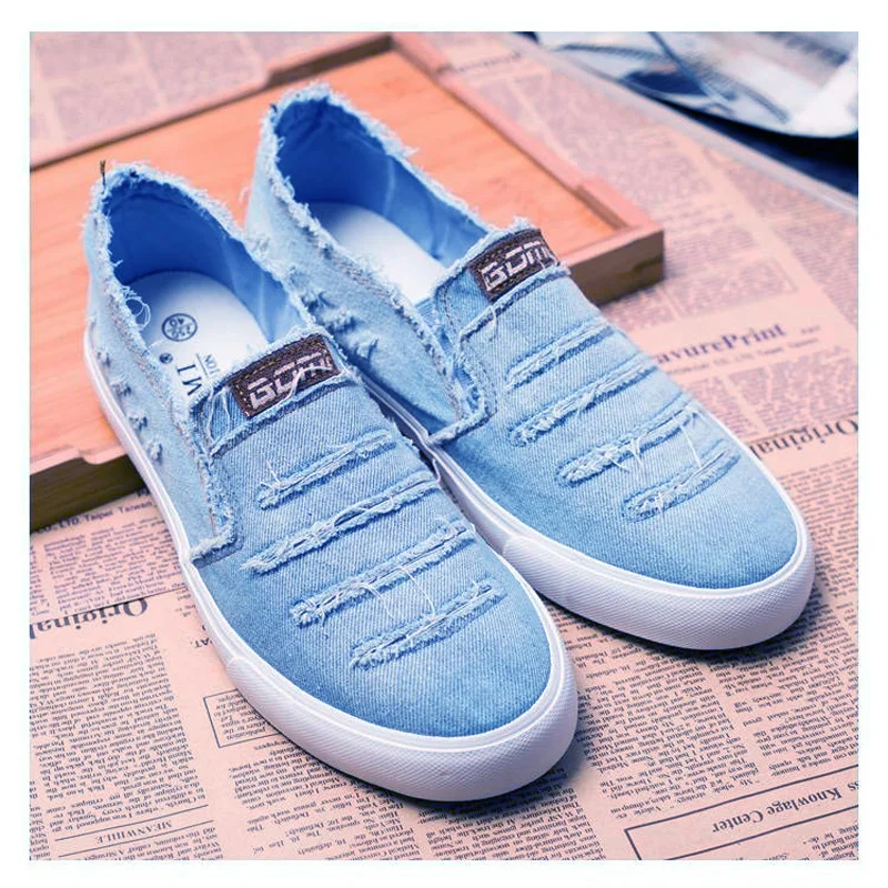 Spring Summer Canvas Shoes Men Fashion Denim Shoes Slip-on Mens Casual Shoes Hot Sale Ins Cool Shoes Male Loafers