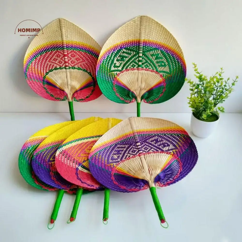 

Weave Crafts Chinese Style Hand-woven Fan Handmade Exquisite Heart Shaped Fan Bamboo Palm Leaf Fan Cooling