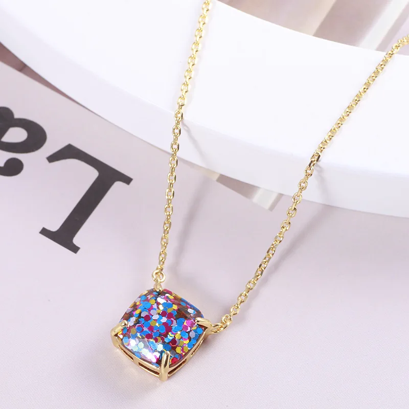 2025 Autumn Winter Simple Fashionable Square Color Glitter Resin Sequin Necklace Clavicle Chain for Girl Cute Gentle Necklace
