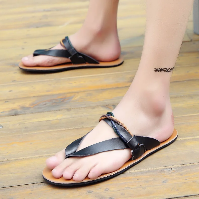 

2025 Official Website Hot Selling Men's Beach Shoes Flat Comfortable Summer Sandals Trendy New Men's Camping Casual Shoes
