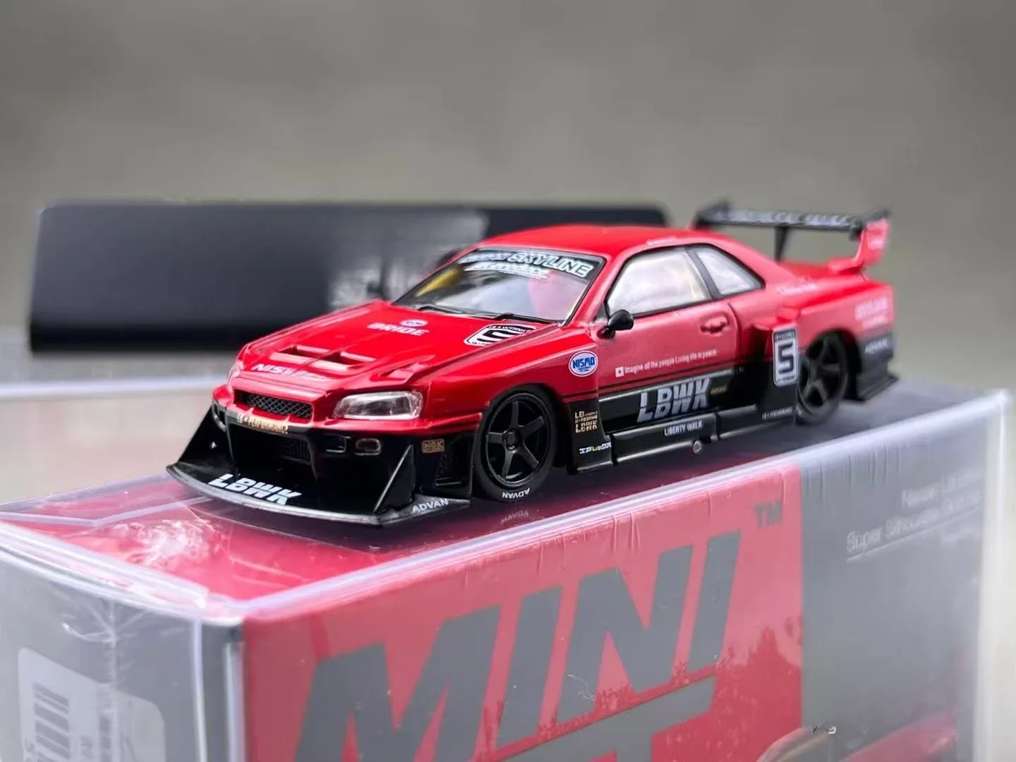 MINIGT 1:64 LB-ER34 Super Silhouette SKYLINE Red/Black  Diecast Model Car